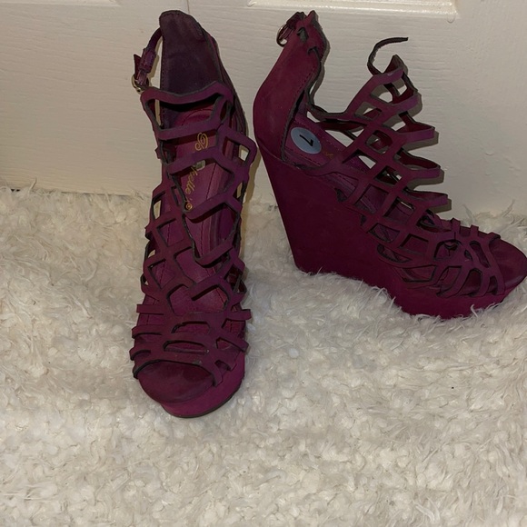Purple wedge heels size 7 - Picture 1 of 4